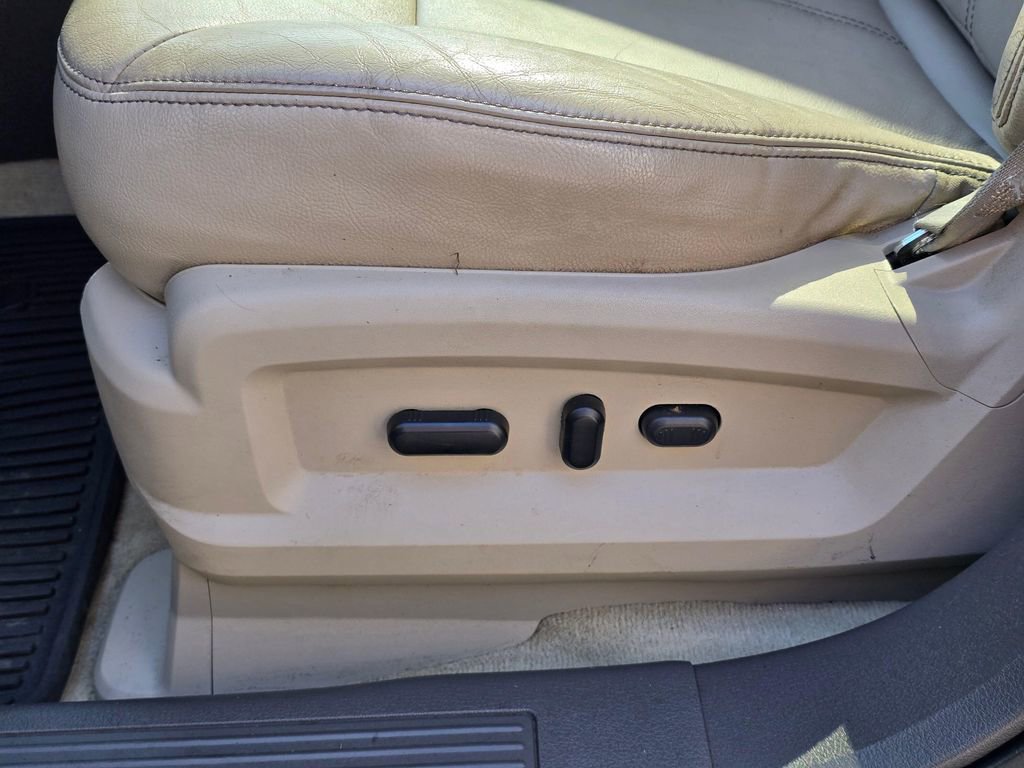 Used 2012 Ford Edge SEL image 14