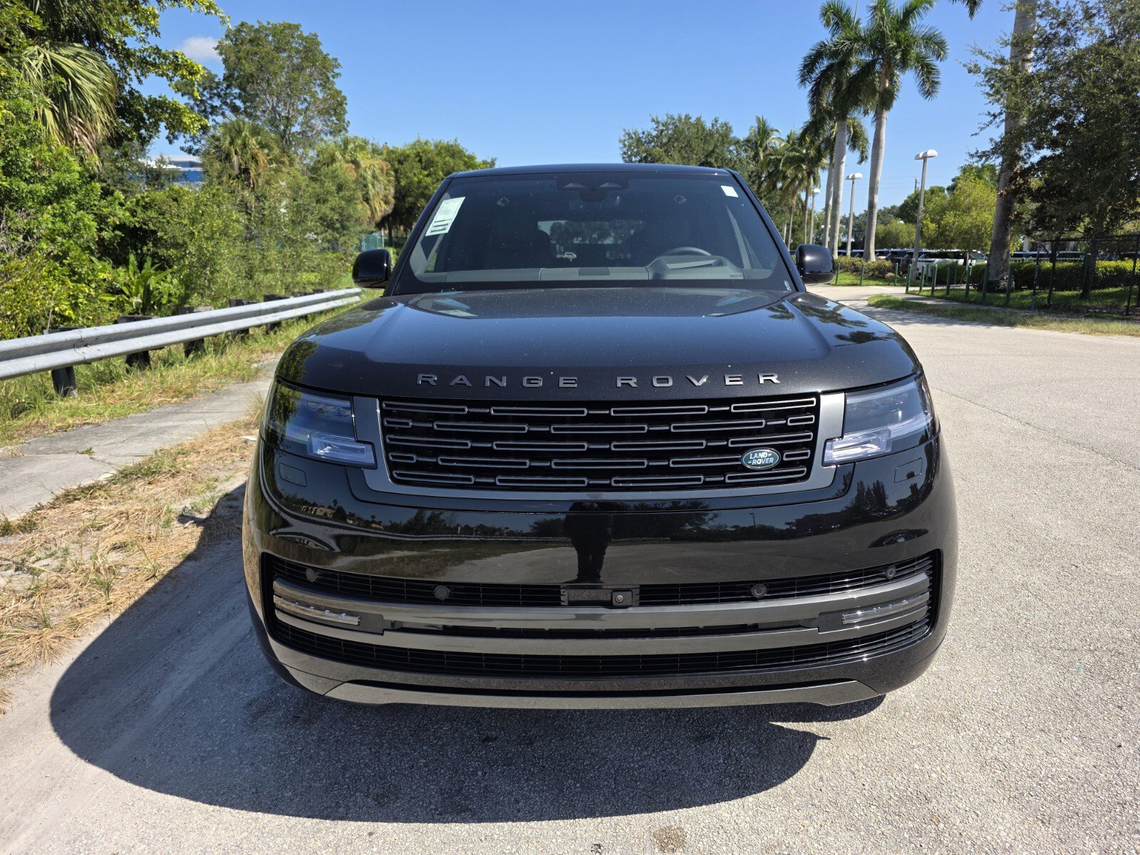 New 2026 Land Rover Range Rover SE AWD/4WD image 8