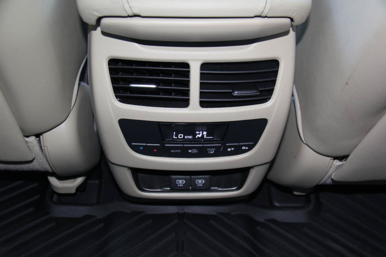 Used 2020 Acura MDX FWD w/ Technology Package image 20