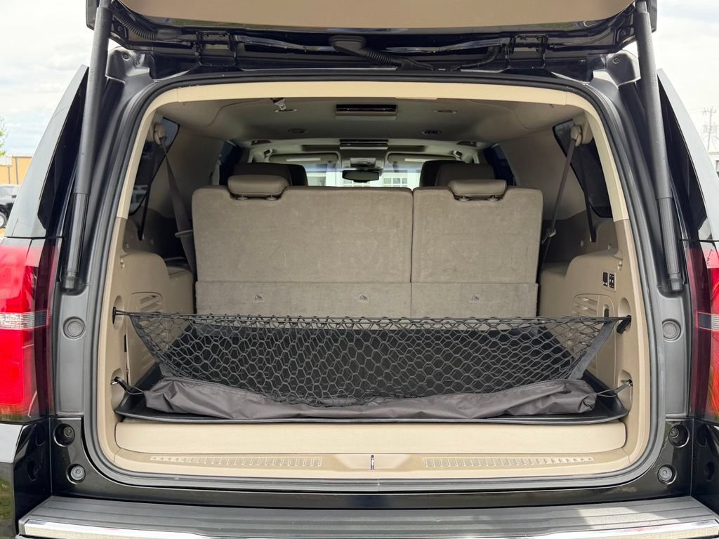 Used 2019 Chevrolet Suburban Premier AWD/4WD image 44