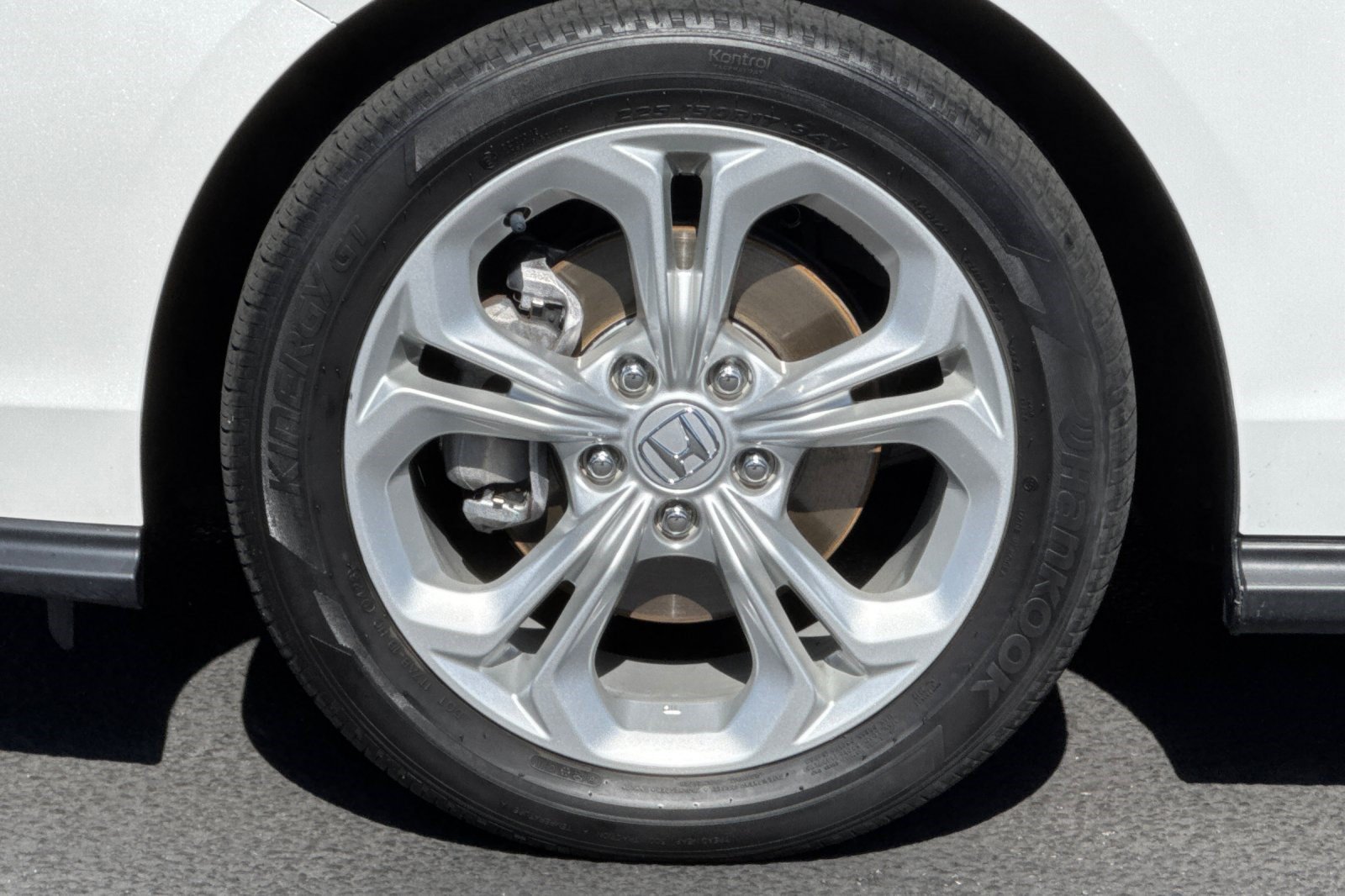 Used 2023 Honda Accord LX image 12