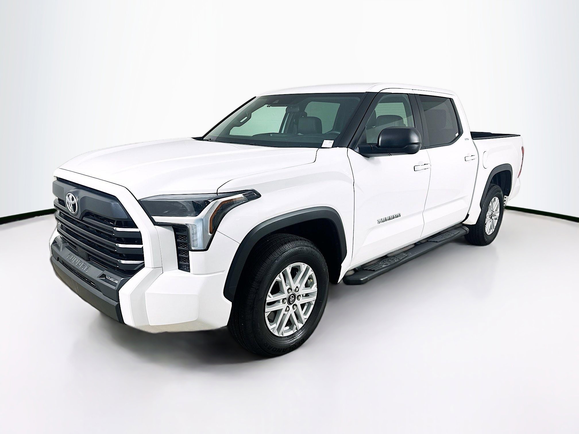 Used 2025 Toyota Tundra SR5 w/ SR5 Premium Package image 3