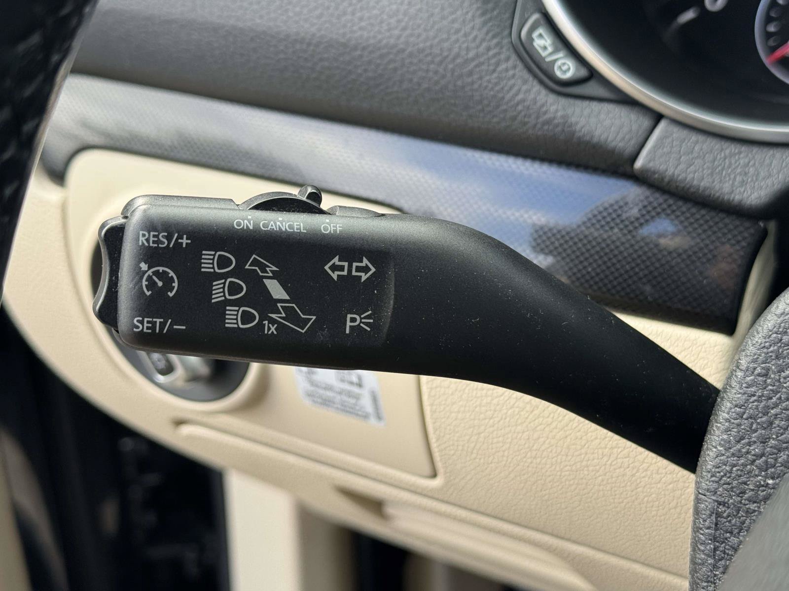 Used 2014 Volkswagen Jetta TDI FWD image 22