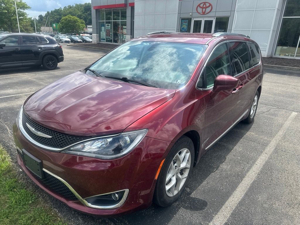 Used 2017 Chrysler Pacifica Touring-L Plus w/ Tire & Wheel Group
