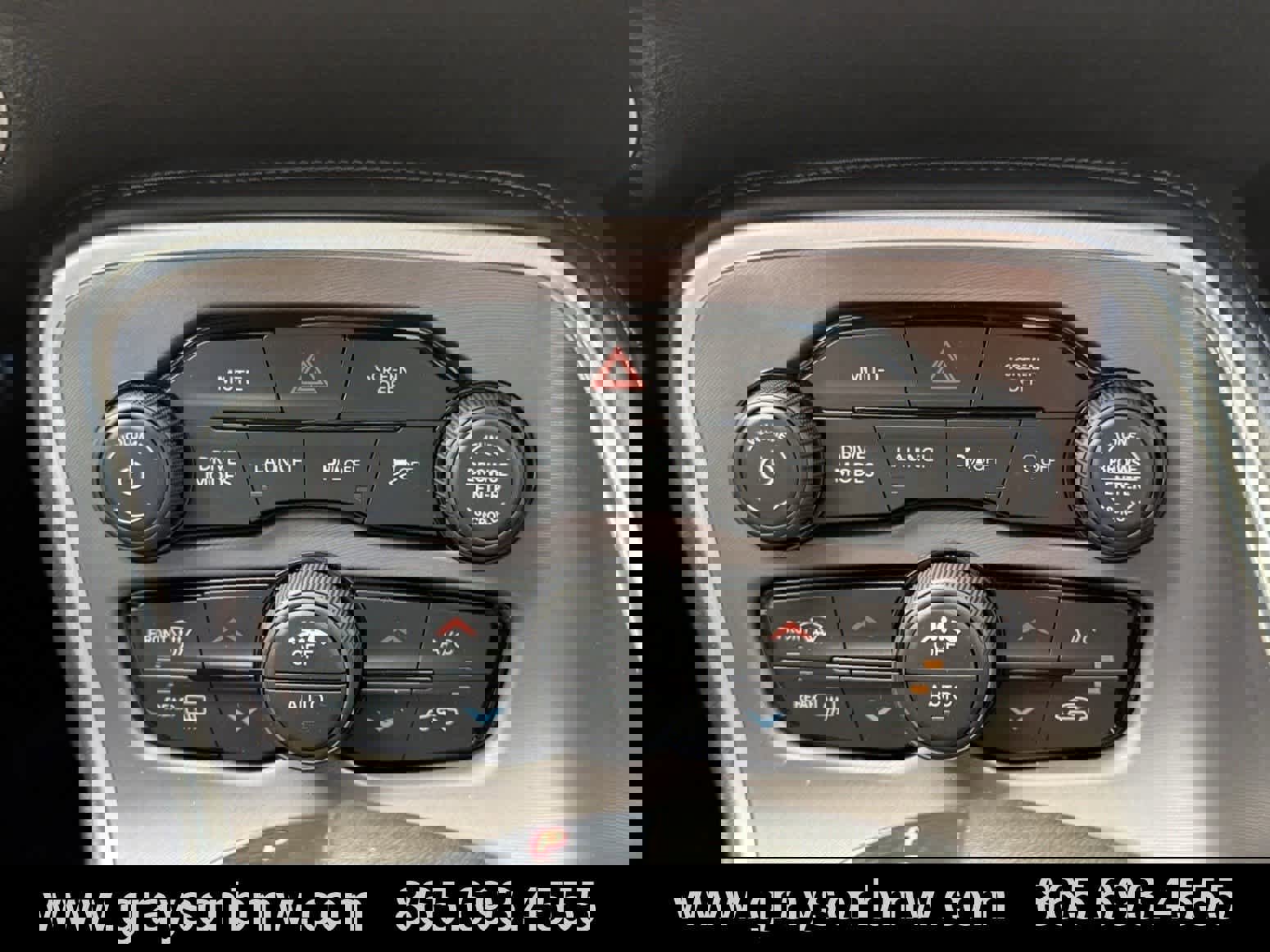 Used 2022 Dodge Challenger R/T Scat Pack w/ Shaker Package image 28