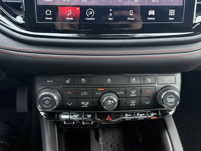 Used 2026 Dodge Durango GT AWD/4WD image 14