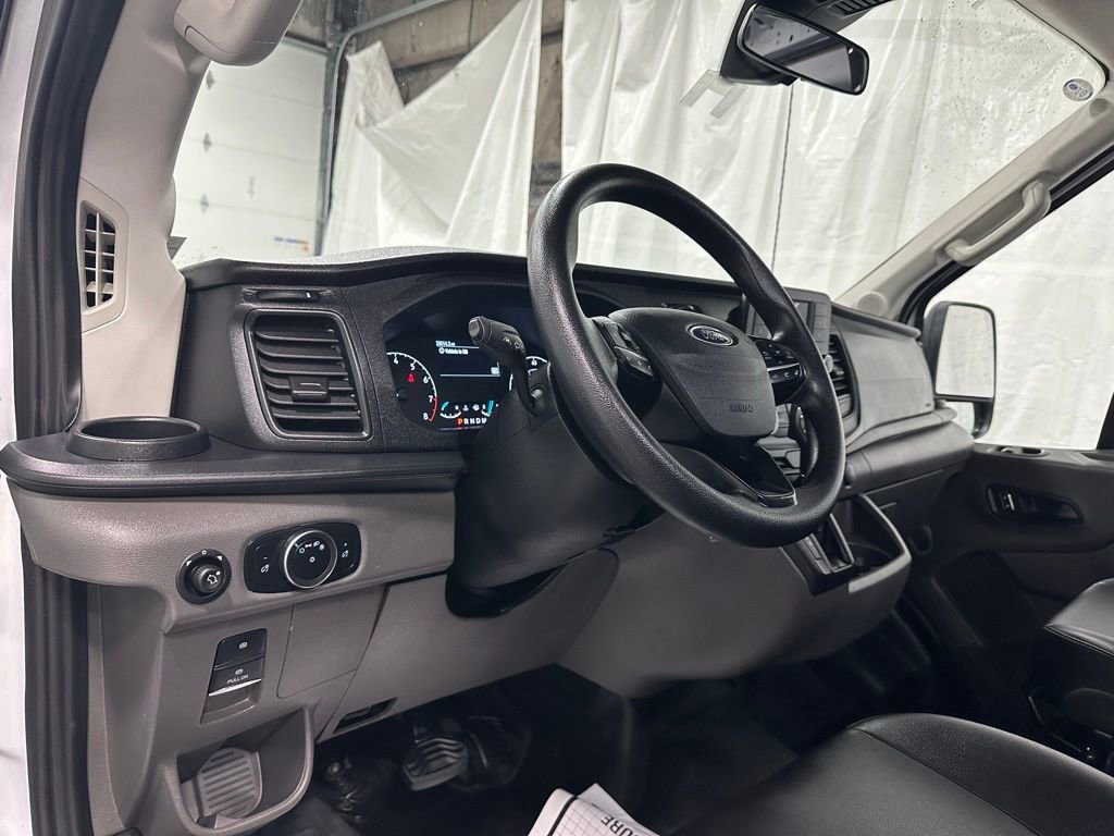 Used 2024 Ford Transit 250 148 Medium Roof Extended AWD w/ Load Area Protection Package image 15
