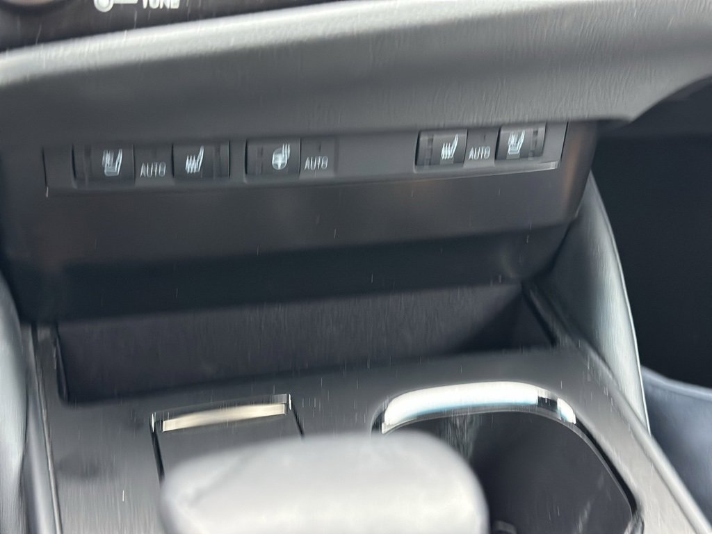 Certified 2023 Lexus ES 300h w/ Premium Package image 13