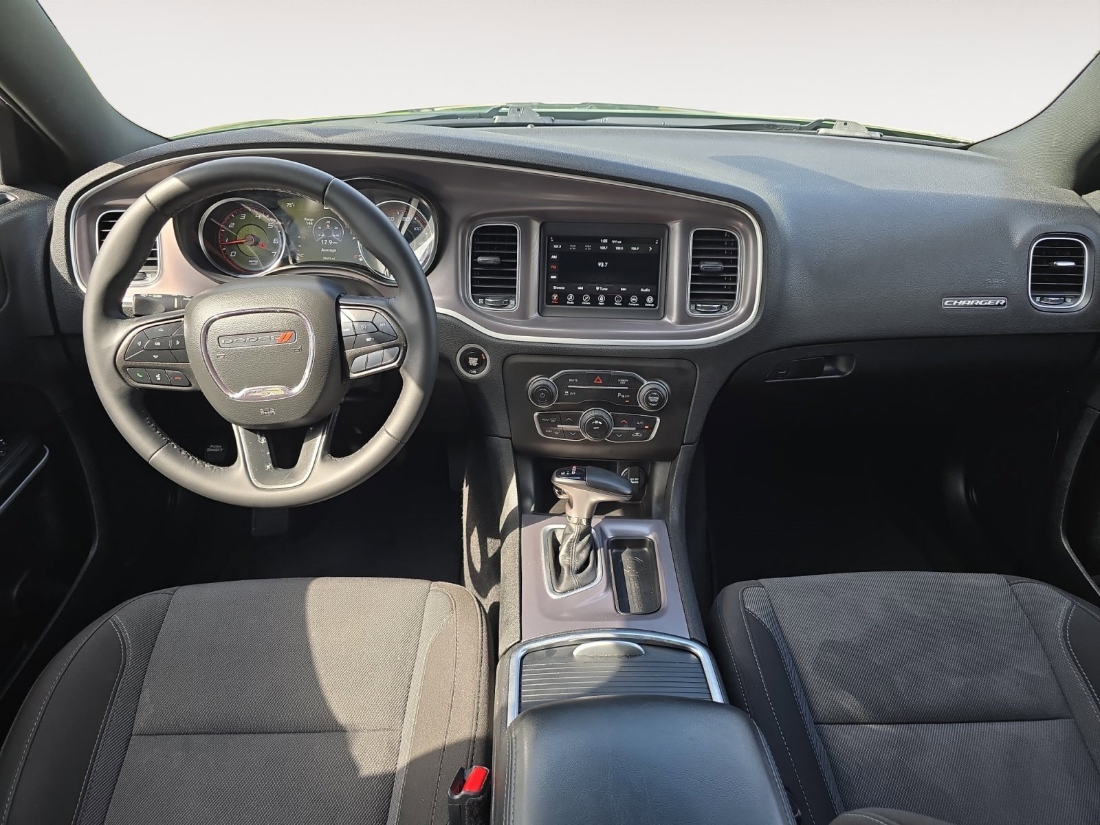 Used 2022 Dodge Charger SXT image 5