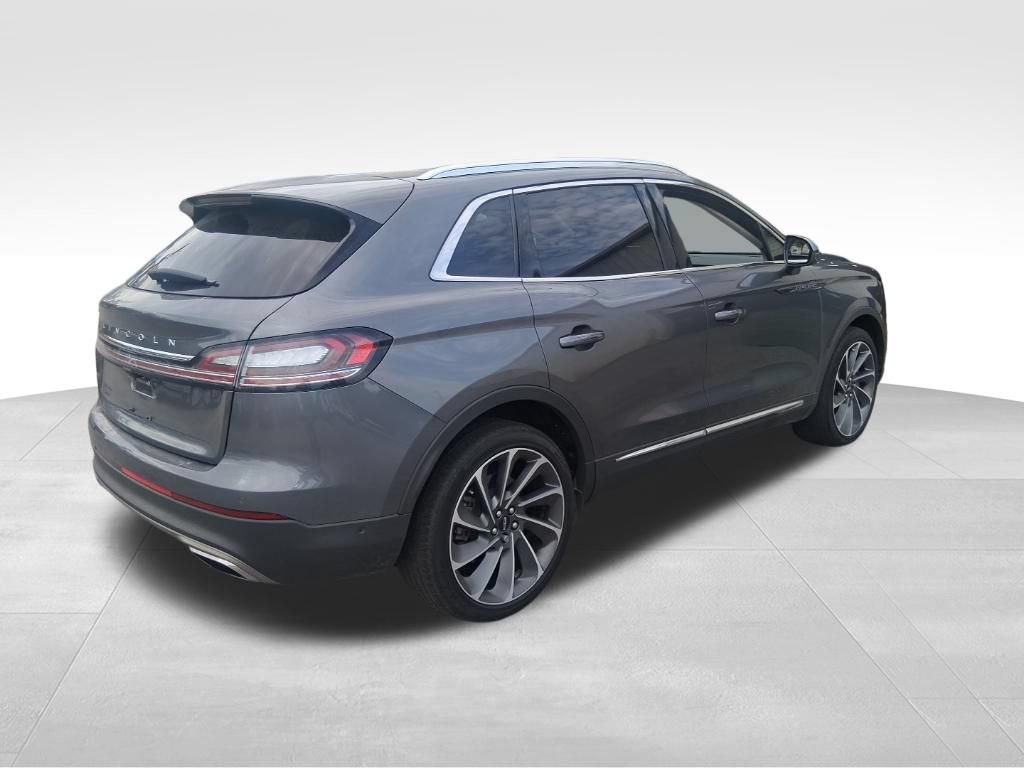 Used 2023 Lincoln Nautilus Reserve w/ Equipment Group 201A AWD/4WD image 5
