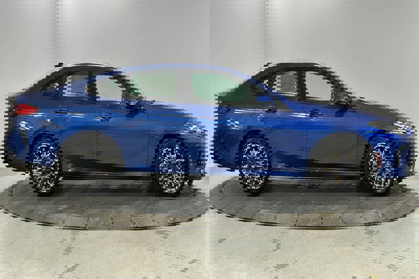 Used 2025 BMW 228i xDrive w/ Premium Package image 8