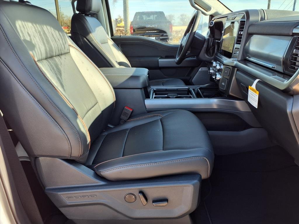 Used 2026 Ford F450 Lariat image 27