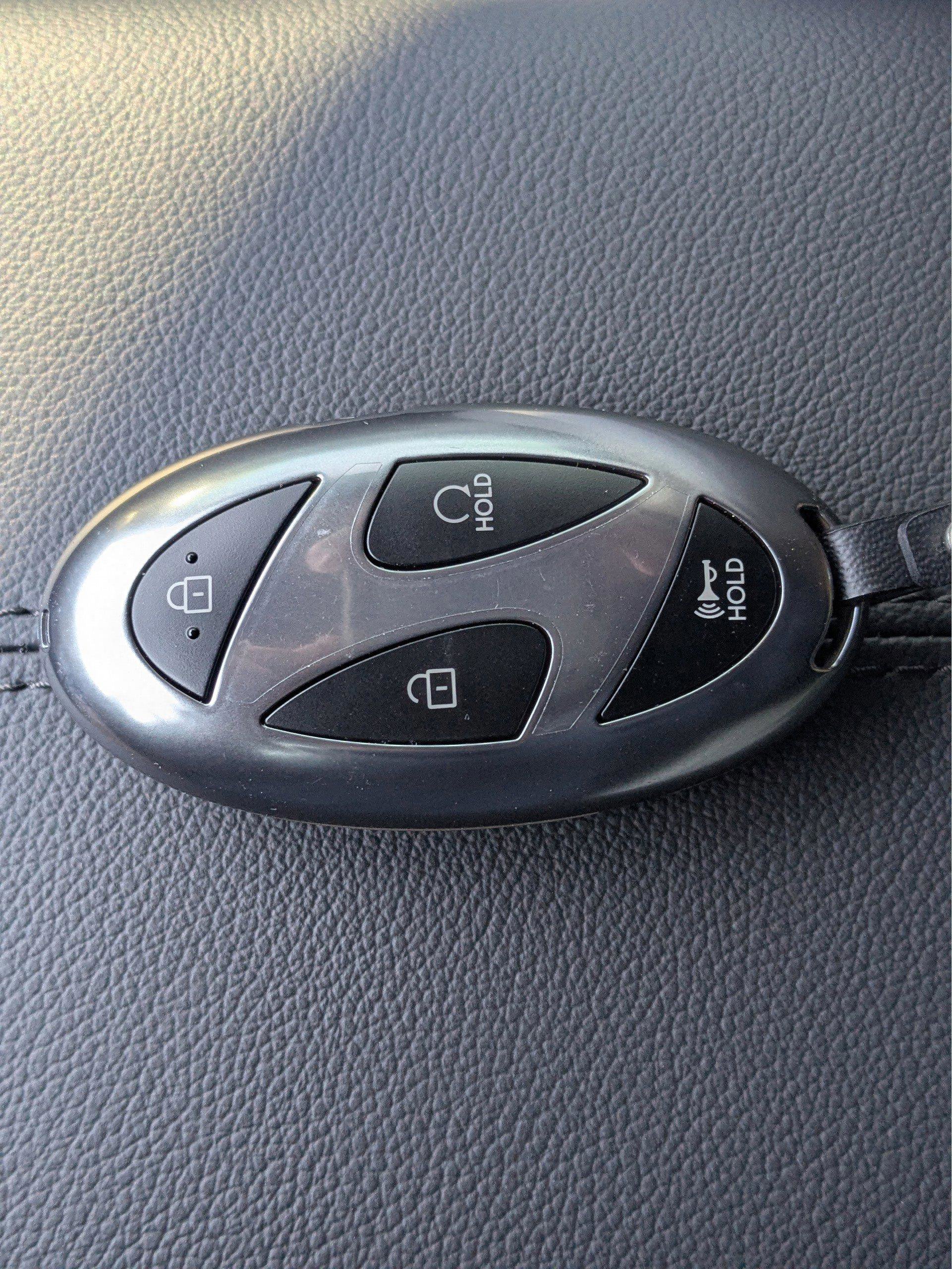 New 2026 Hyundai Santa Cruz Limited image 32