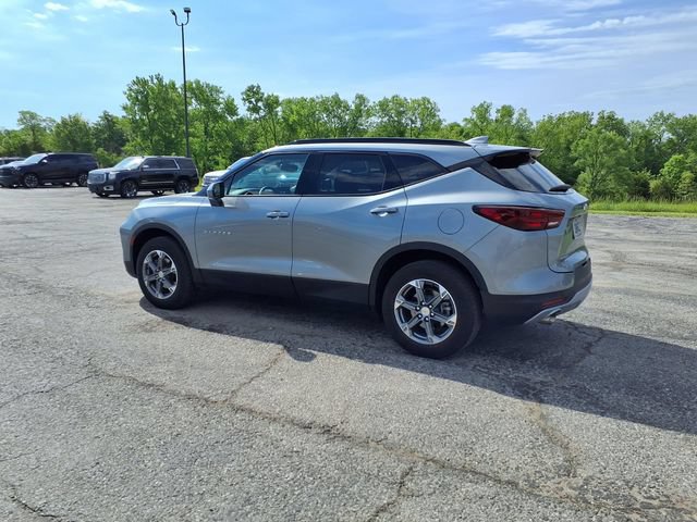 Used 2024 Chevrolet Blazer LT w/ Convenience Package FWD image 9