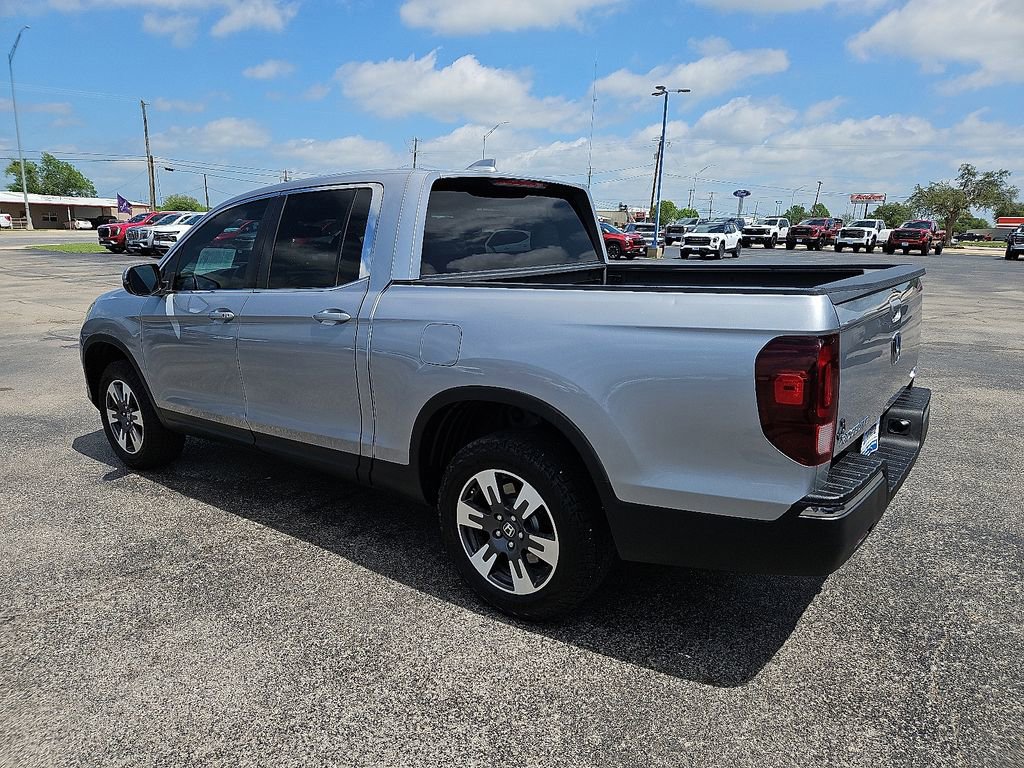 Used 2018 Honda Ridgeline RTL-T image 4