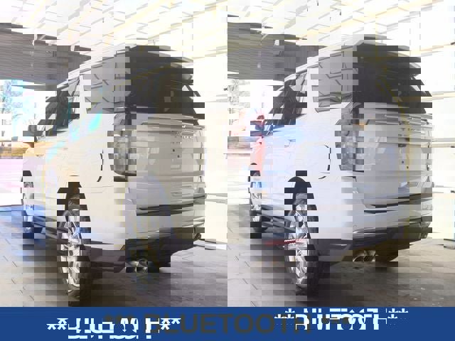 Used 2023 Chevrolet Tahoe High Country w/ Premium Package 2 image 8