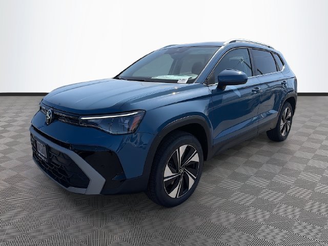 New 2026 Volkswagen Taos SE AWD/4WD image 3