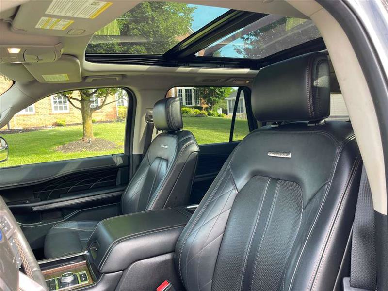 Used 2018 Ford Expedition Max Platinum AWD/4WD image 70