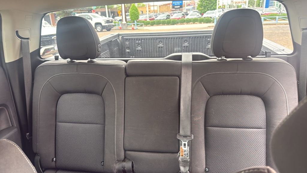 Used 2021 Chevrolet Colorado LT image 15