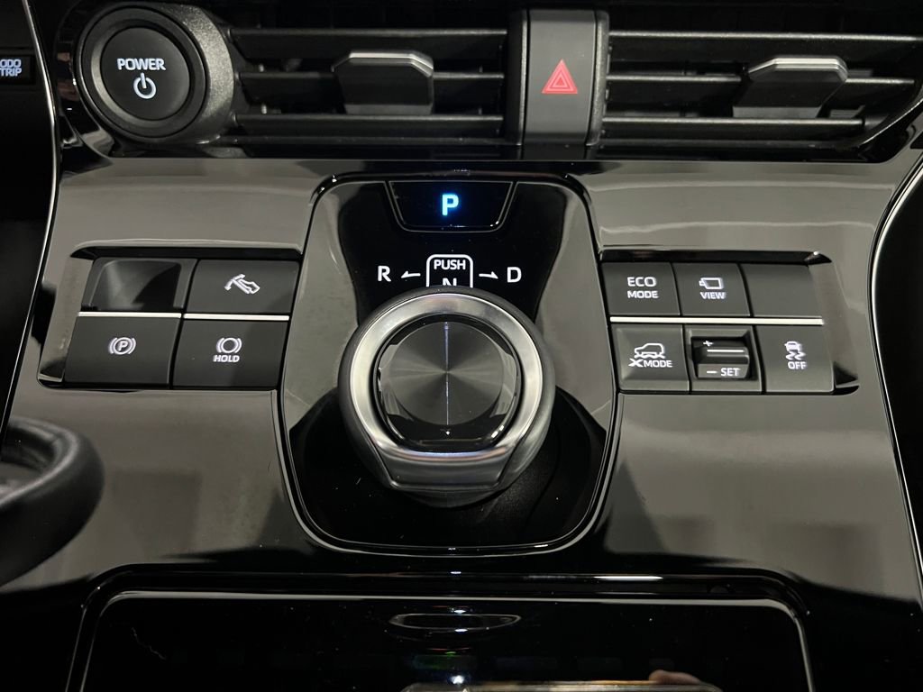 Certified 2023 Toyota bZ4X Limited w/ Weather Package image 29