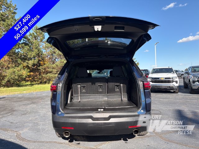 Used 2023 Chevrolet Traverse LT FWD image 17