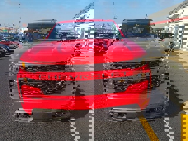 Used 2021 Chevrolet Silverado 1500 Custom image 4