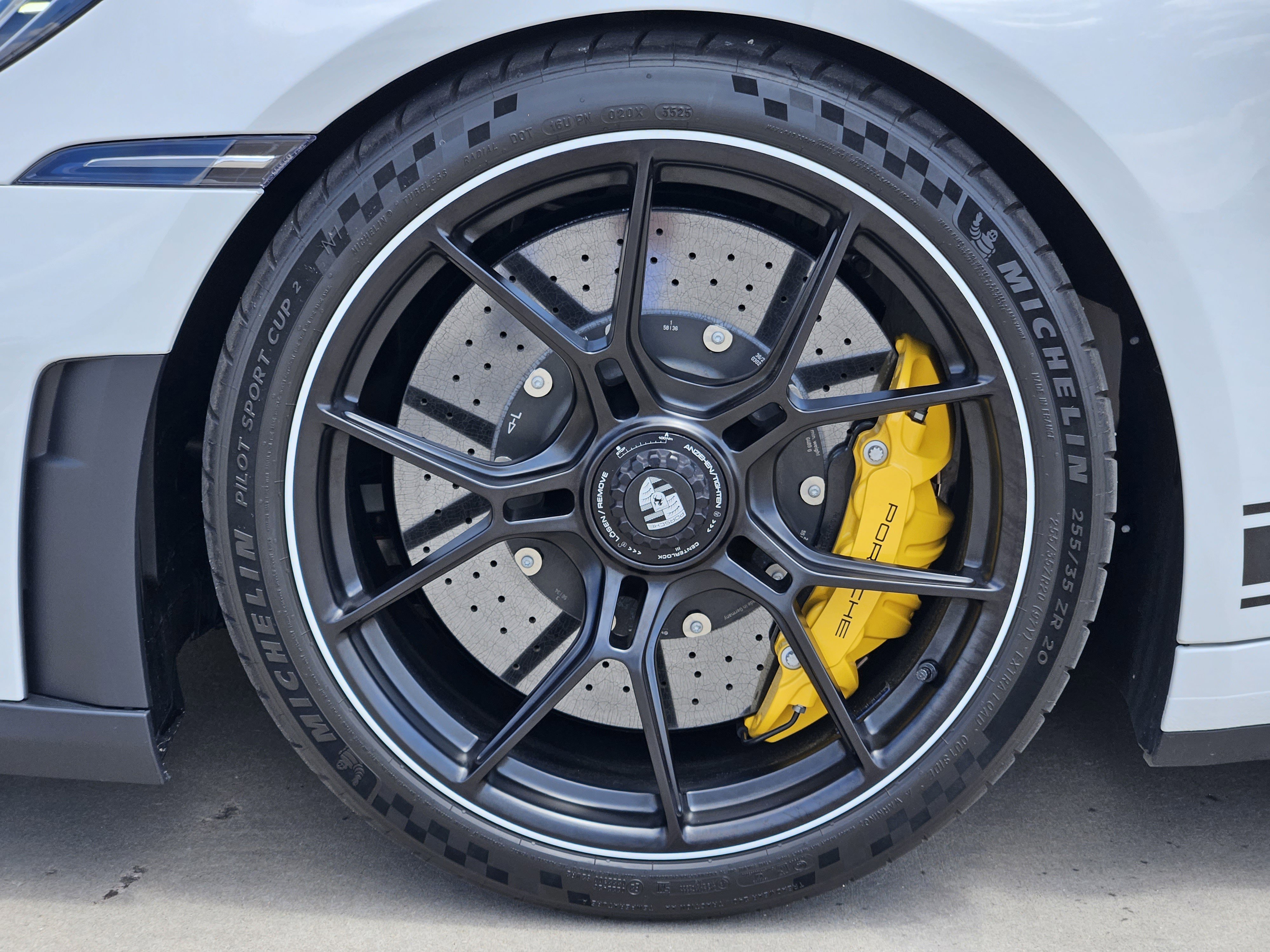 Used 2026 Porsche 911 GT3 RWD image 14