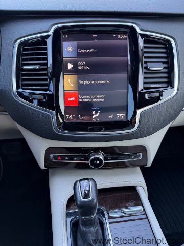 Used 2016 Volvo XC90 T6 Momentum w/ Momentum Plus Package image 13