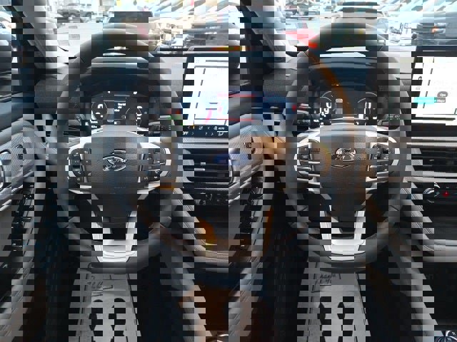 New 2026 Ford Explorer Active w/ Active Comfort Package image 14