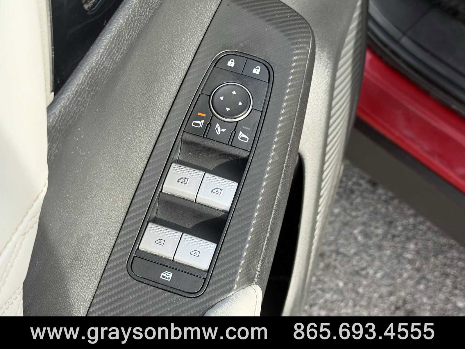 Used 2023 Mitsubishi Outlander SEL image 12