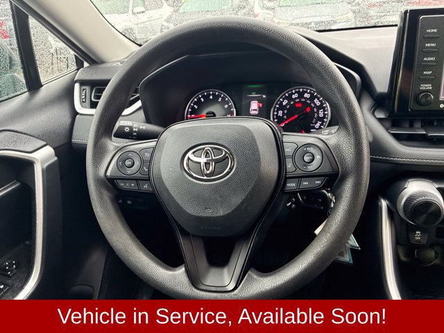 Used 2021 Toyota RAV4 LE AWD/4WD image 13
