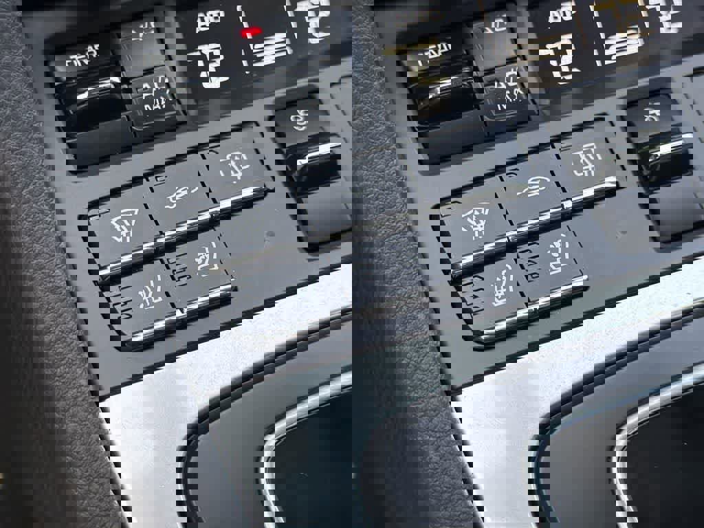 Used 2021 Porsche 718 Cayman image 21