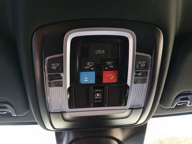 New 2026 RAM 3500 Laramie AWD/4WD image 42