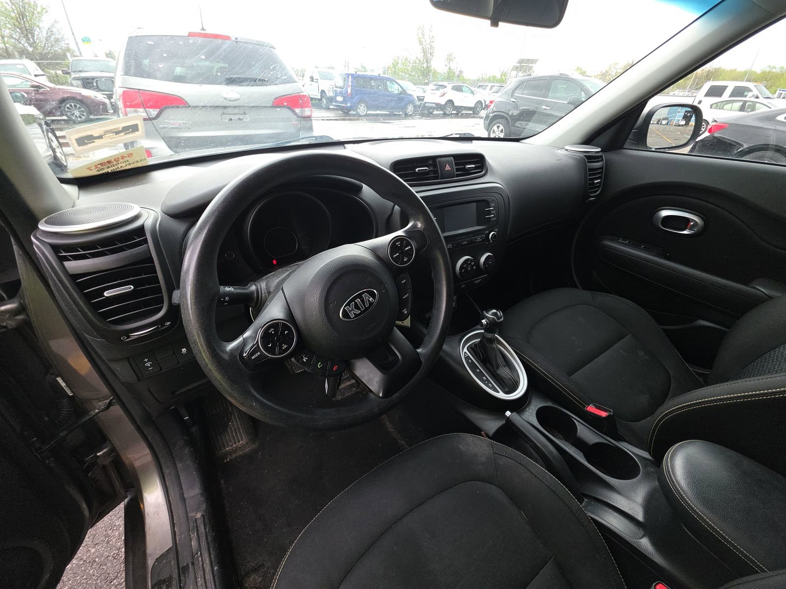Used 2016 Kia Soul + FWD image 17