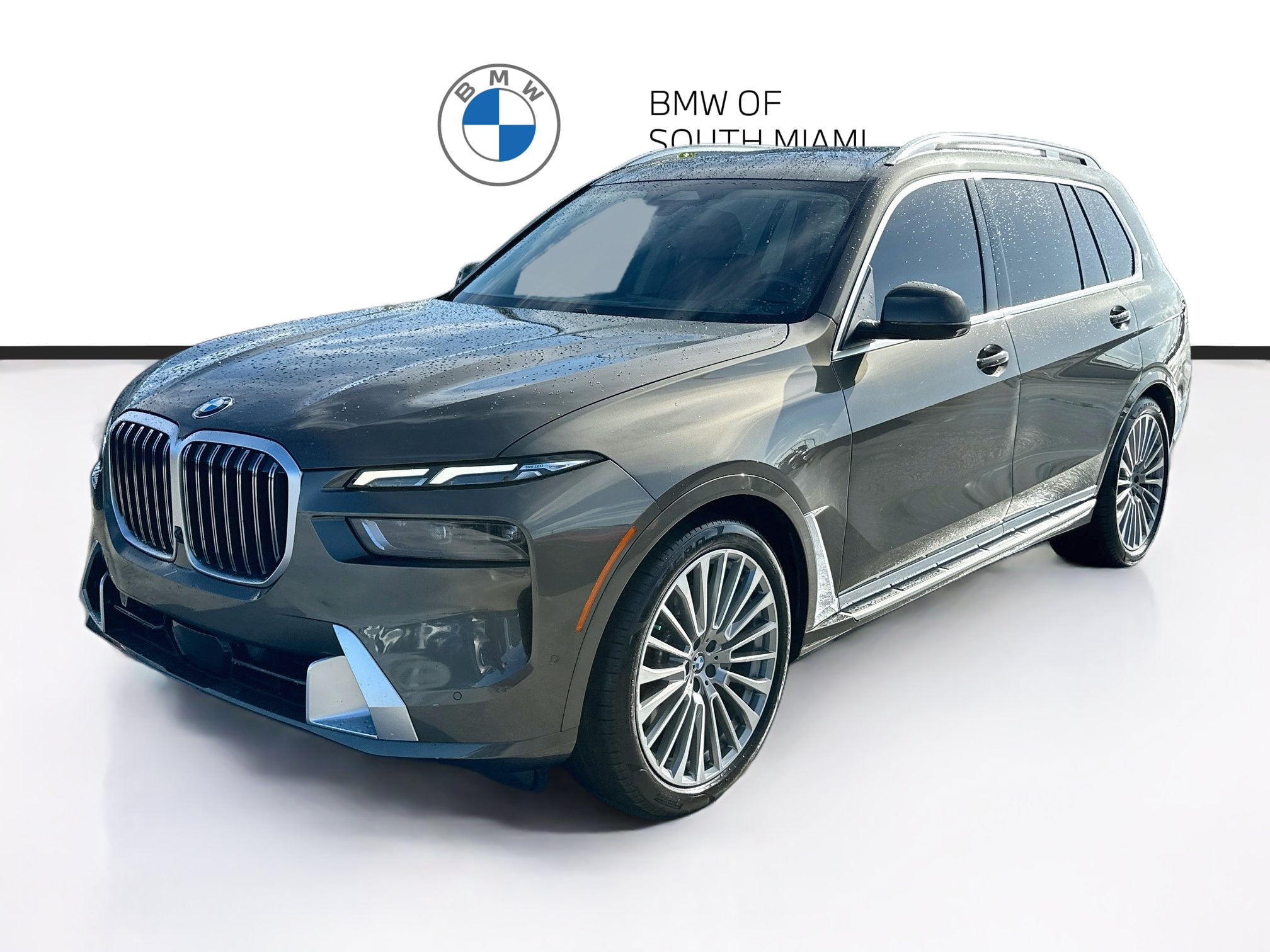 Certified 2025 BMW X7 xDrive40i w/ Premium Package AWD/4WD image 3