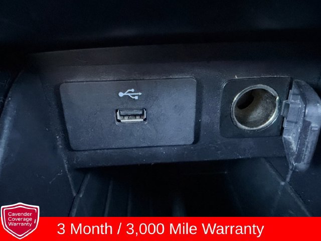 Used 2019 Ford Explorer XLT FWD image 7