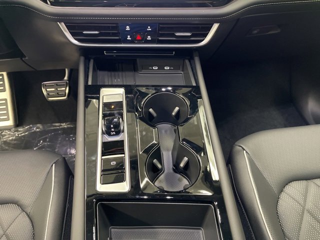 New 2025 Volkswagen Atlas SEL Premium R-Line image 17