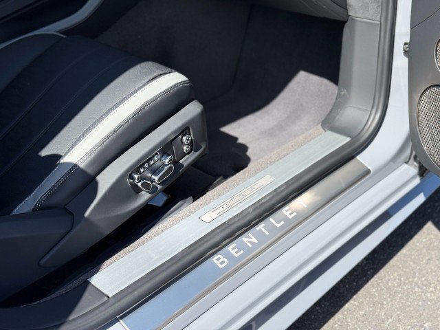Used 2025 Bentley Continental GT Speed AWD/4WD image 27