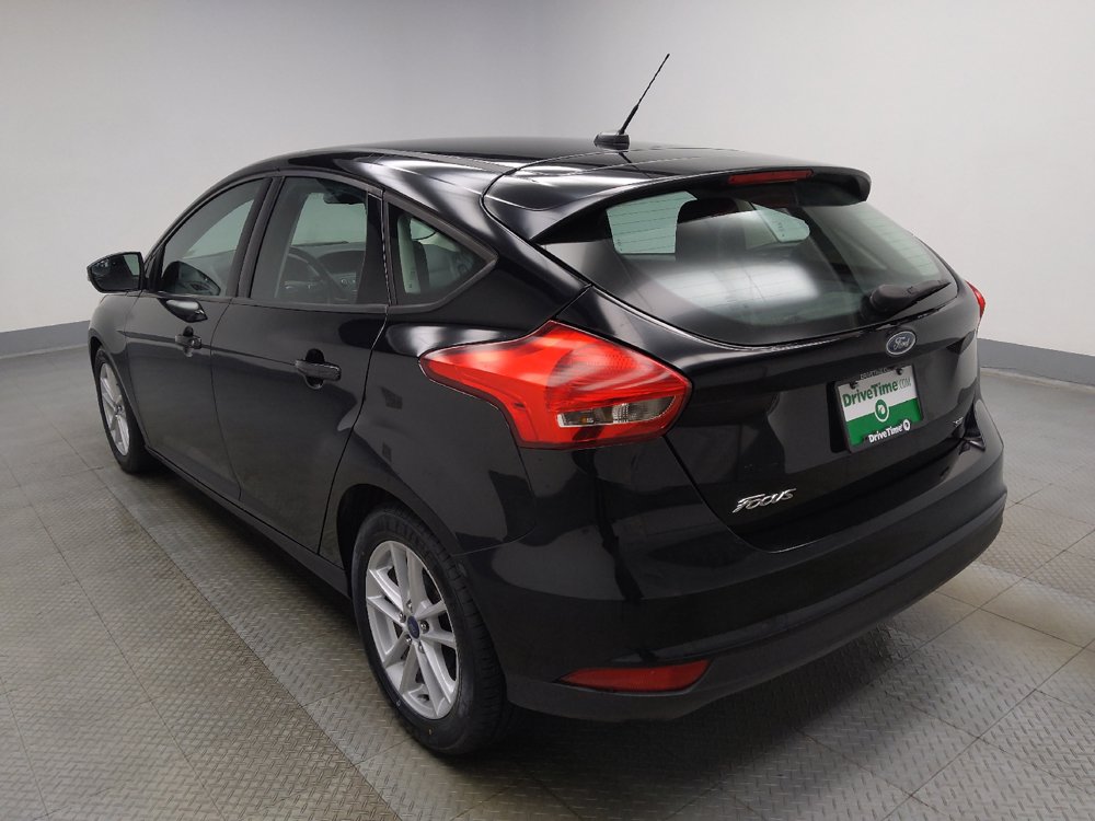 Used 2018 Ford Focus SE w/ Cold Weather Package FWD image 6