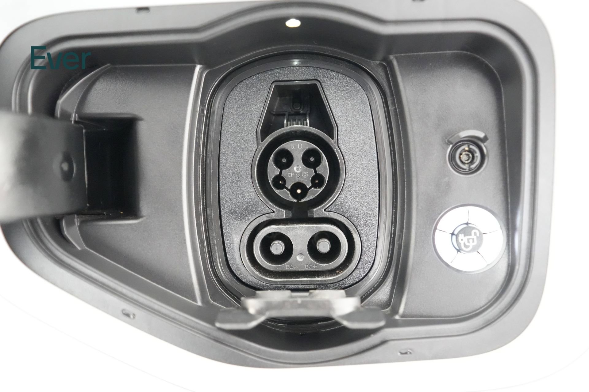 Used 2025 Ford F150 Lightning Flash image 11