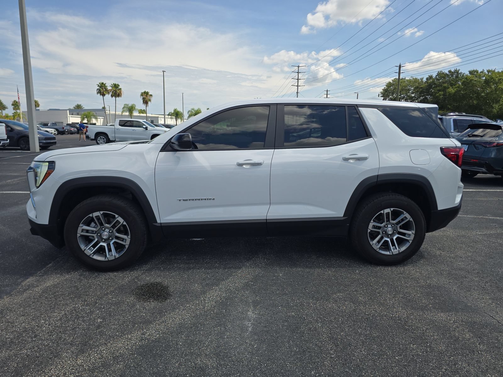 Used 2025 GMC Terrain Elevation FWD image 6
