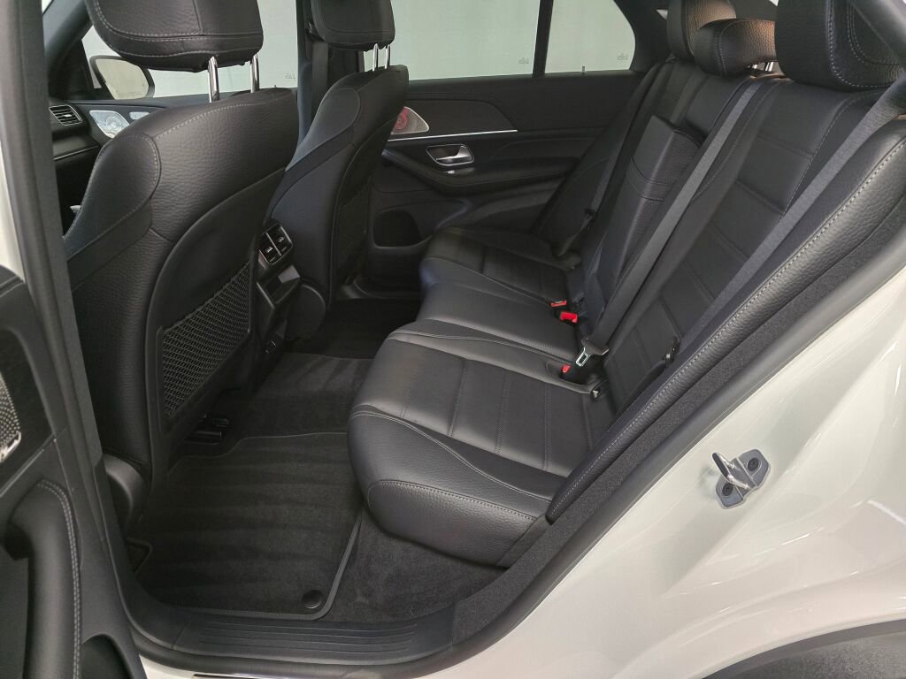 Used 2024 Mercedes-Benz GLE 350 4MATIC image 18