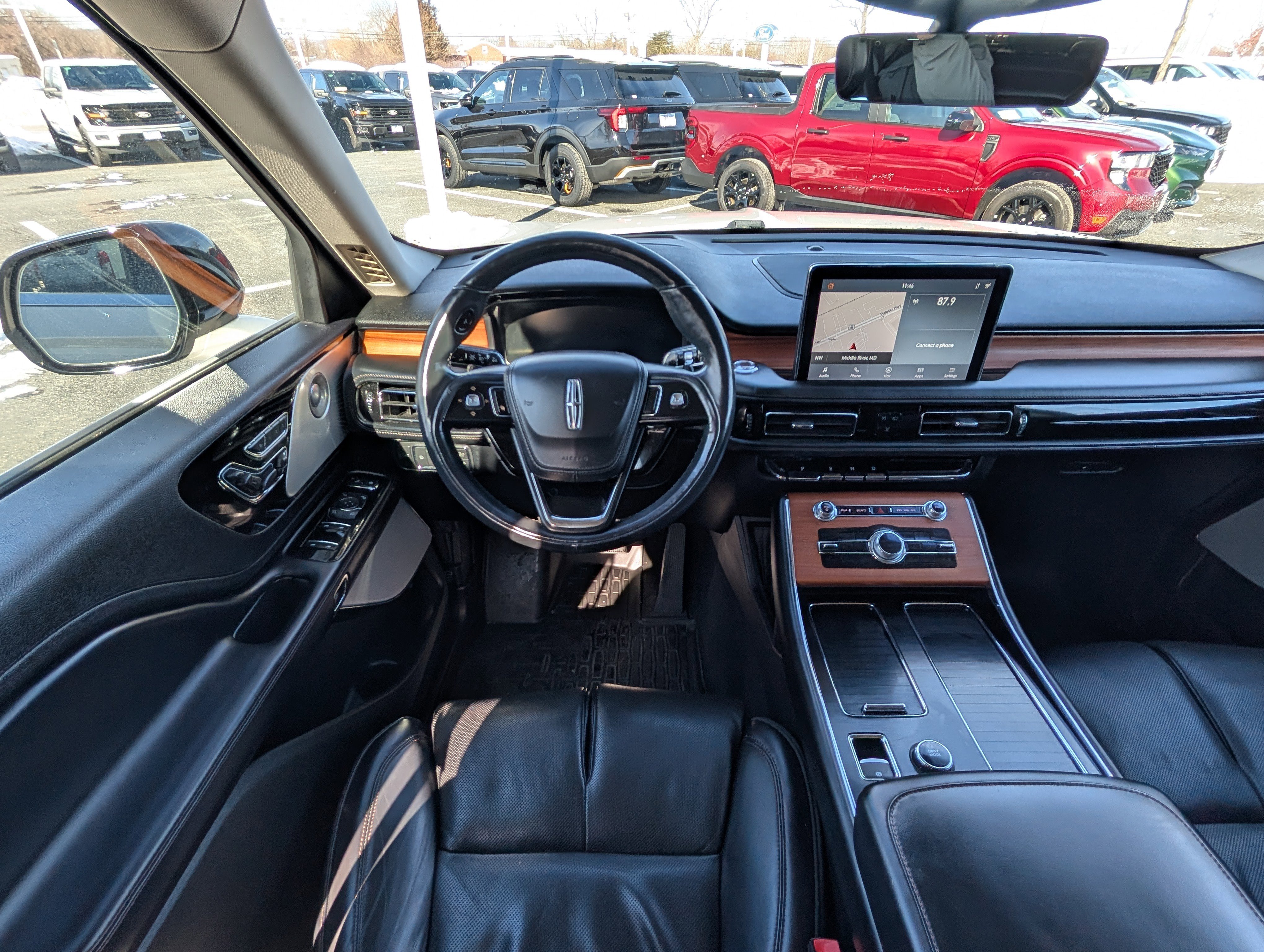 Used 2020 Lincoln Aviator Reserve w/ Equipment Group 202A image 18