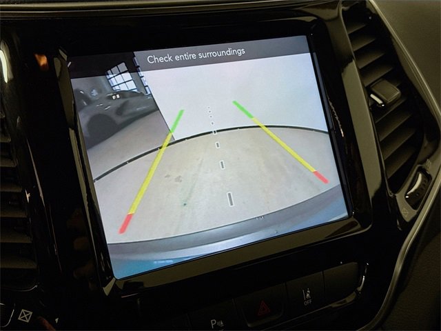 Used 2021 Jeep Cherokee Limited image 16