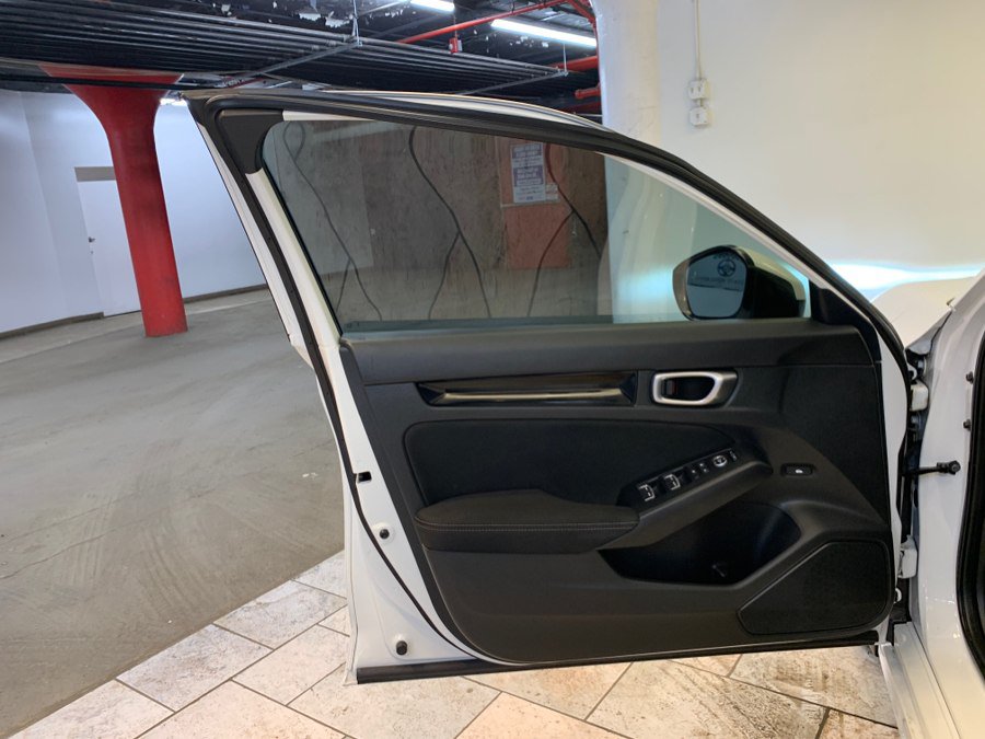 Used 2023 Honda Civic EX image 13