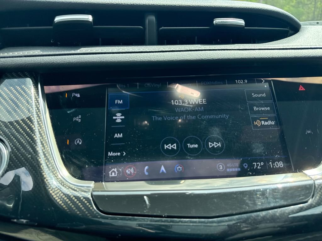 Used 2023 Cadillac XT6 Sport w/ Technology Package image 26