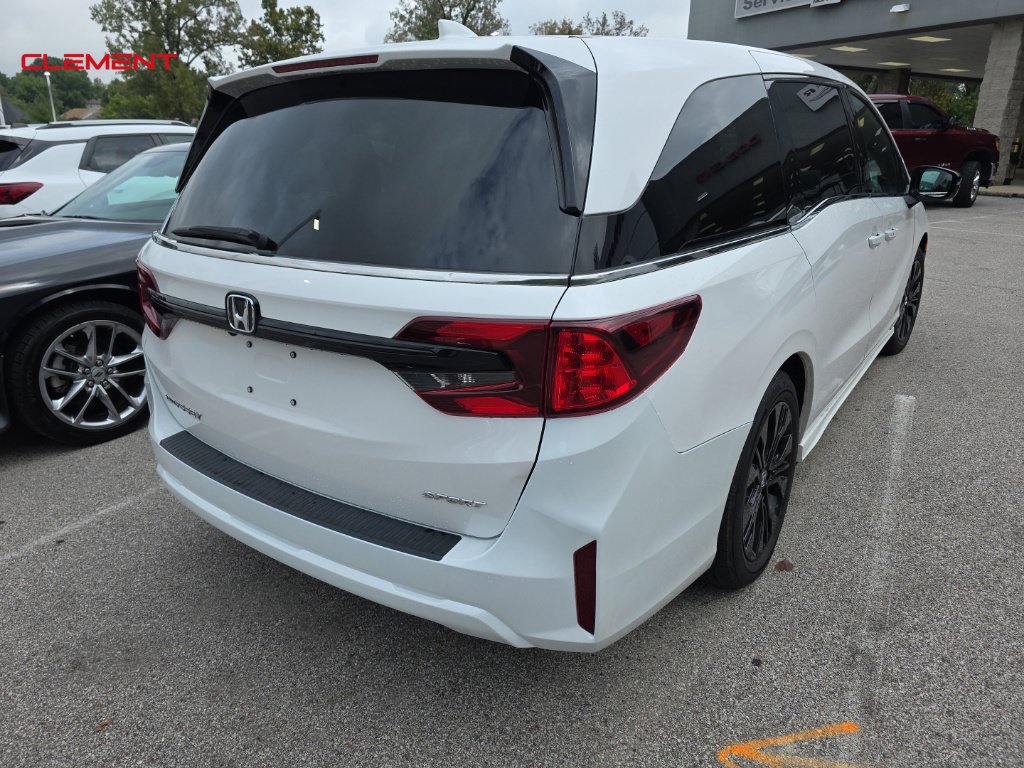Used 2025 Honda Odyssey Sport-L image 4