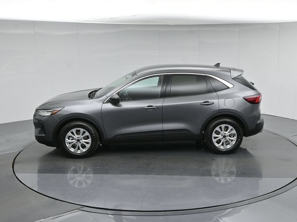 Used 2024 Ford Escape Active FWD image 42