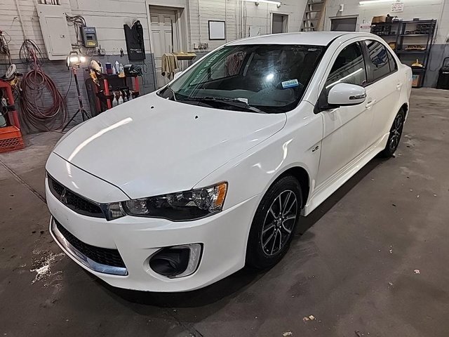 Used 2017 Mitsubishi Lancer ES image 1
