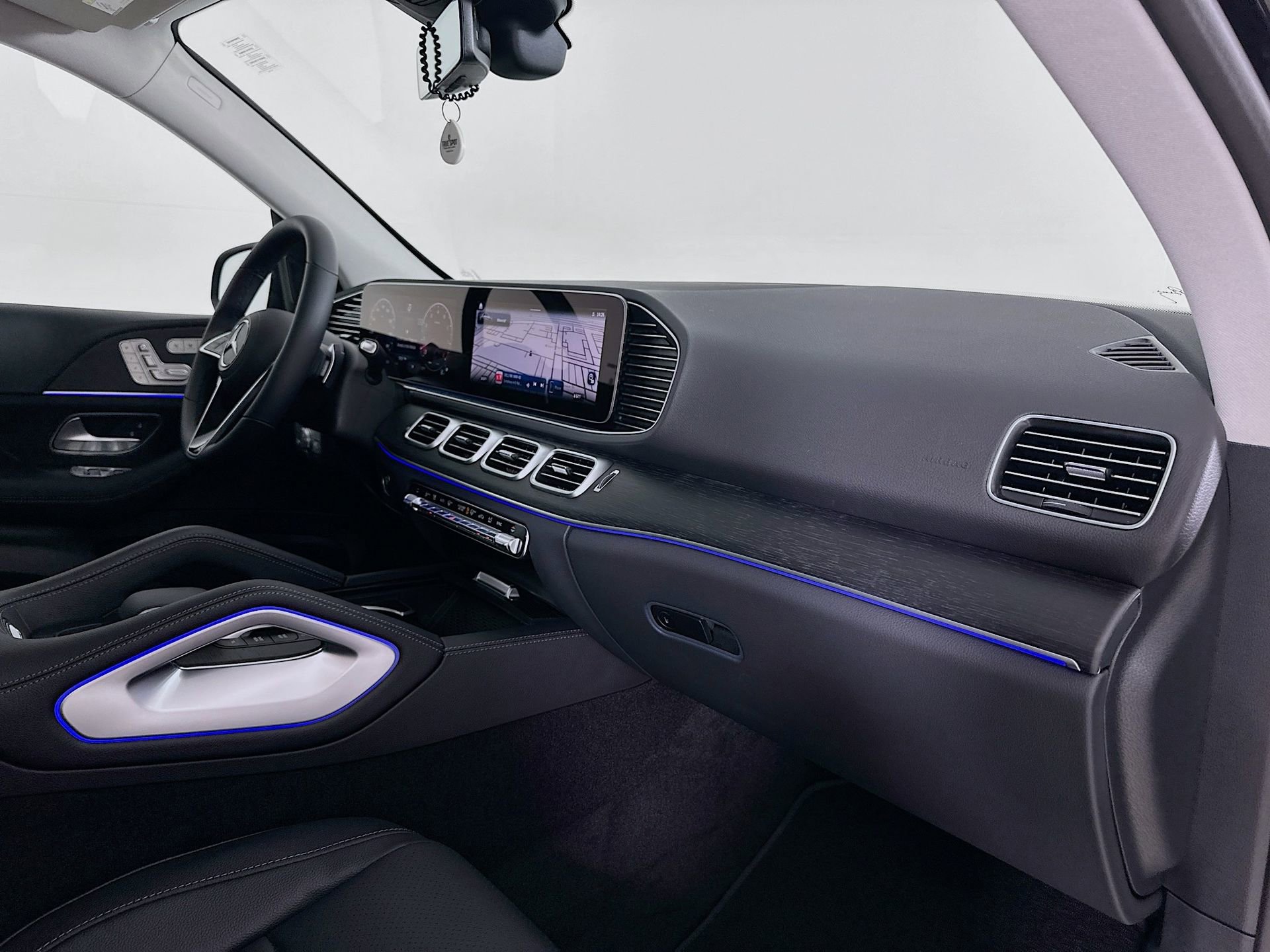 New 2026 Mercedes-Benz GLE 450 4MATIC image 32